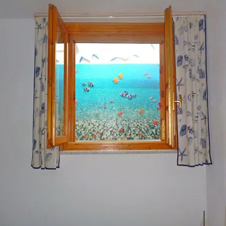 公寓 Palazzo Rosso Sleeps 4 Air Con *
